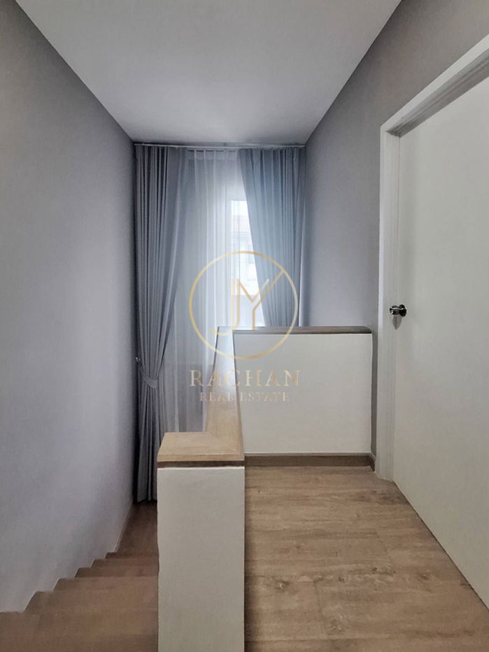 รูป คาซ่า วิลล์ ปิ่นเกล้ขายด่วน บ้านเดี่ยว 2 ชั้น หลังมุม หมู่บ้านคาซ่า วิลล์ ปิ่นเกล้า-ศรีรัช เนื้อที่ 50 ตร.ว พื้นที่ใช้สอย 200 ตร.ม  - รูปที่ 14/20