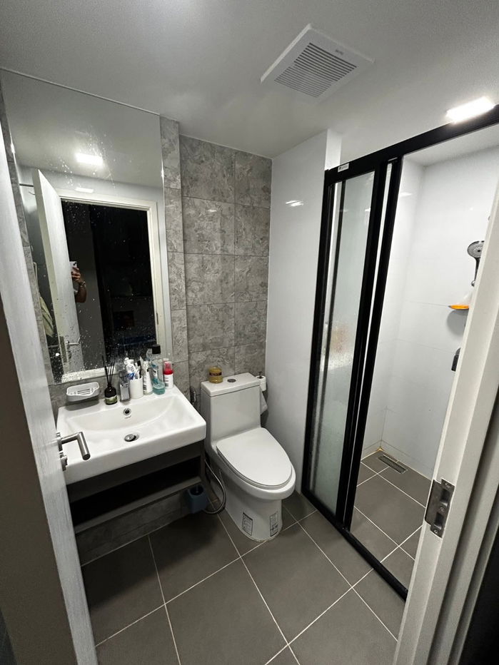 รูป 💮ให้เช่าคอนโด Atmoz Tropicana Bangna ใกล้ MRT ศรีเอี่ยม 27ตรม.ห้องสวย มีเครื่องซักผ้า เช่าเพียง 9500- - รูปที่ 12/18