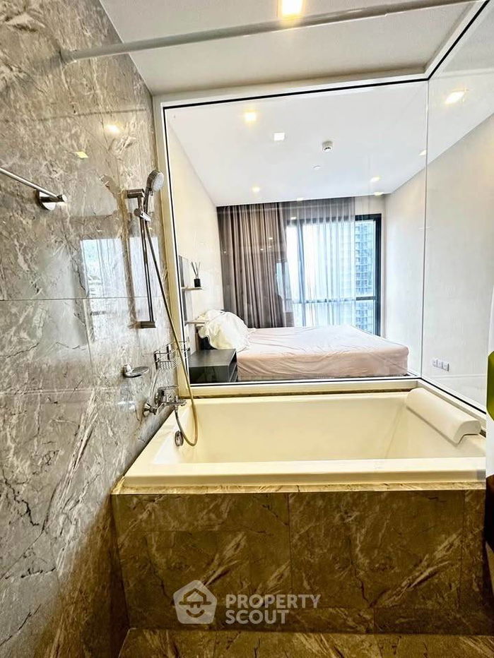 picture 2-BR Condo at Ashton Asoke near MRT Sukhumvit (ID 2516635) - 6/9