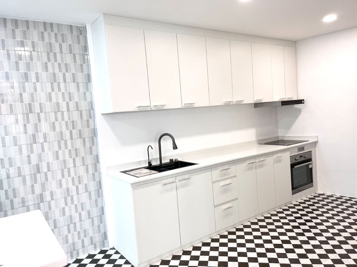 รูป  S1022 ขายทาวน์โฮม ลาดพร้าว 93 ทะลุ ลาดพร้าว 101 แยก 19  🔥 รวมเฟอร์นิเจอร์ + เครื่องใช้ไฟฟ้าพร้อมอยู่ (ยกบ้าน)  🔥 เพียง 5.99 M พิเศษ ฟรีโอนน !!! - รูปที่ 30/44