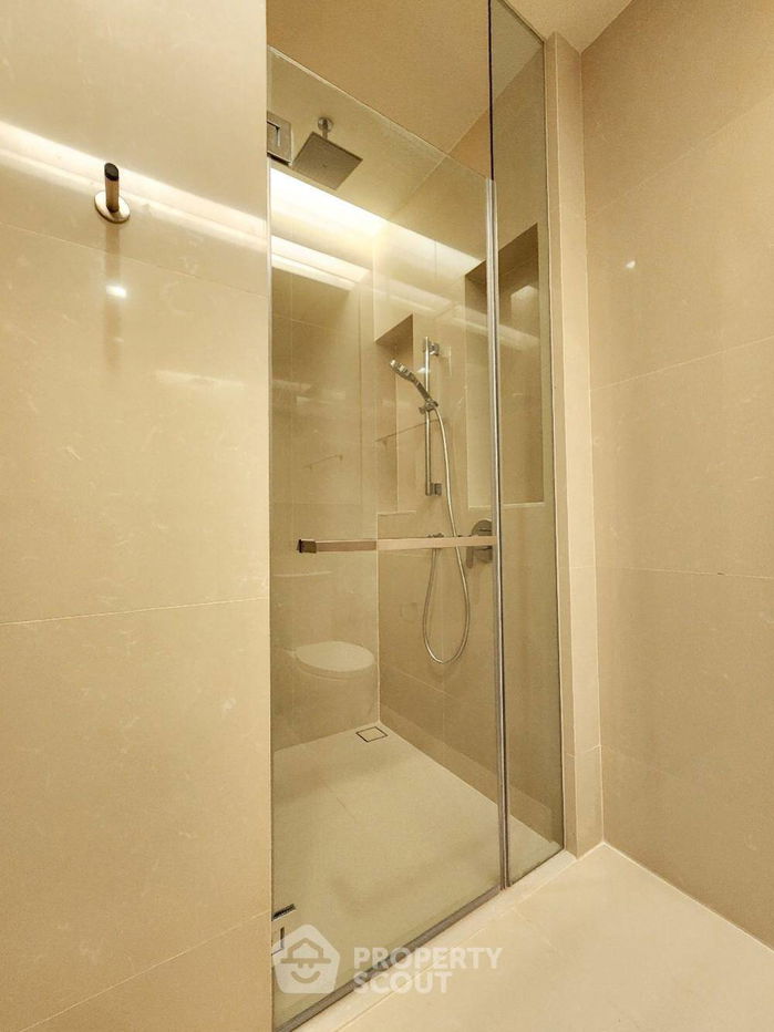 picture 2-BR Condo at The Esse Asoke near MRT Sukhumvit (ID 2444785) - 18/19