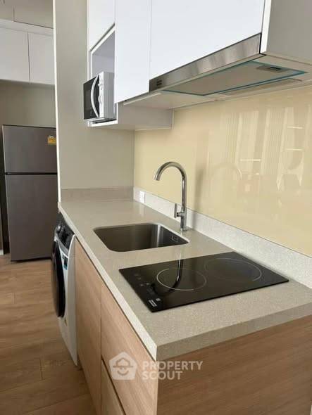 picture 2-BR Condo at Noble Around Sukhumvit 33 near BTS Phrom Phong (ID 2516395) - 3/9