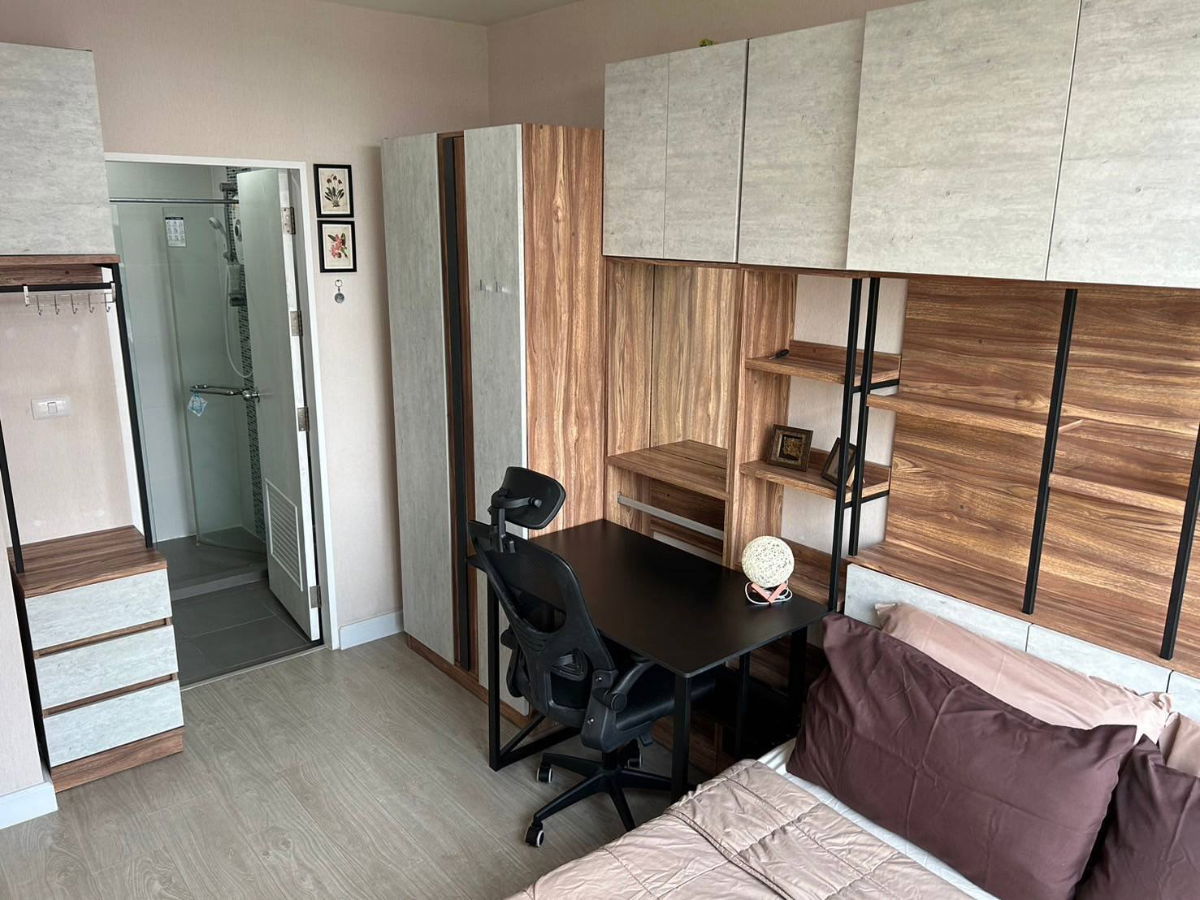 รูป 📢 ให้เช่าคอนโด Metro Sky Bangsue Interchange 🏙️✨ 📍 ใกล้ MRT สถานีบางซ่อน 💰 ค่าเช่า: 25,000 บาท รหัสทรัพย์: RS4473 - รูปที่ 9/28