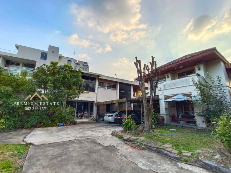 📍ขายด่วน! ที่ดินซอยเอกมัย 22 (ปรีดี 41) เนื้อที่ 289 ตรว. พร้อมบ้านเก่า 