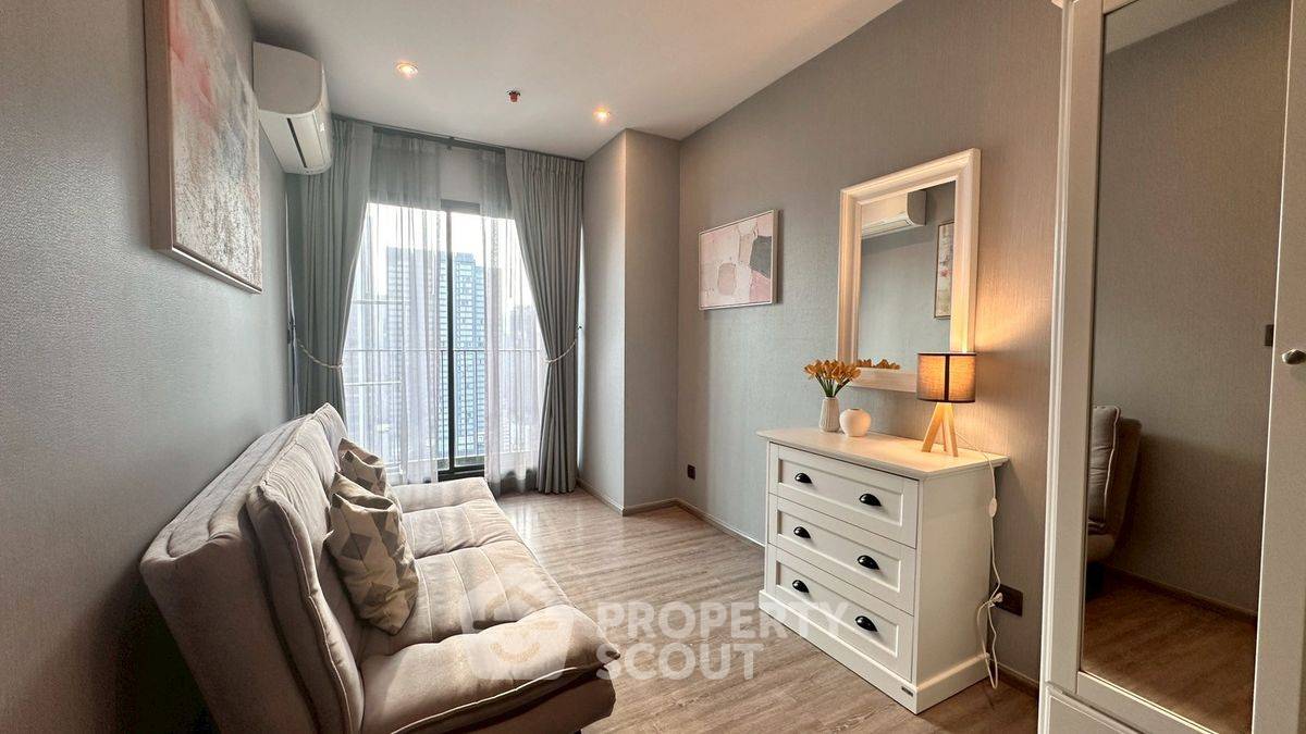 picture 3-BR Condo at Rhythm Ekkamai near BTS Ekkamai (ID 2105460) - 11/20