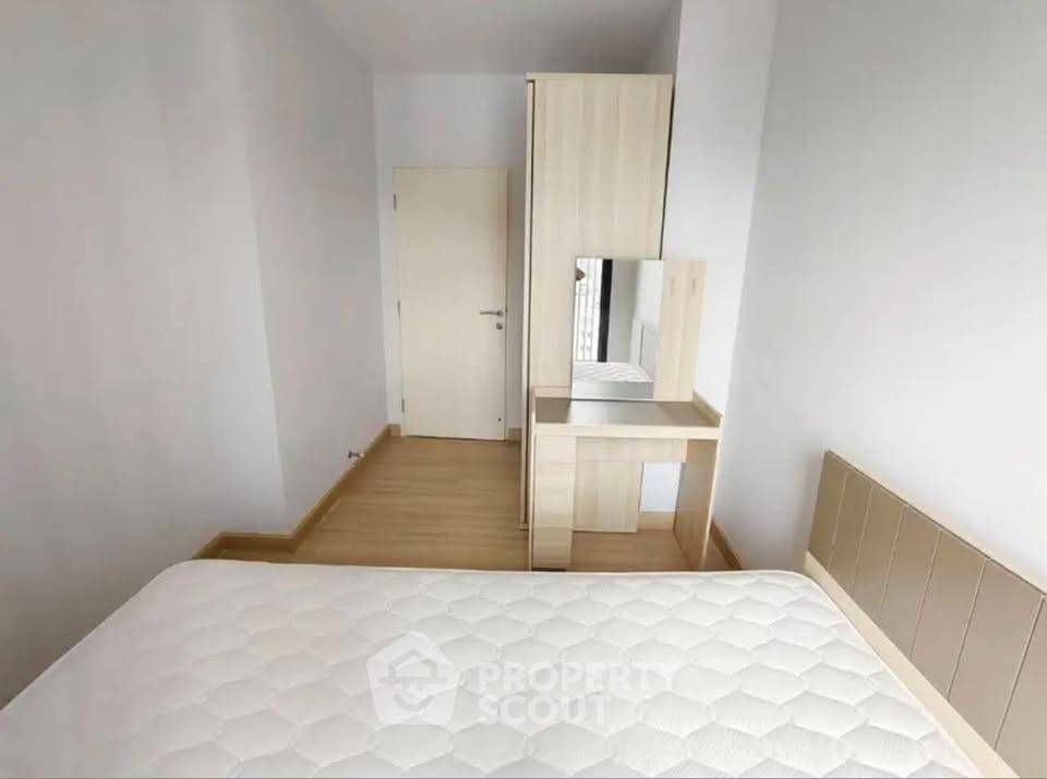 picture 2-BR Condo at The Niche Mono Ratchavipha near MRT Bang Son (ID 2374555) - 9/15