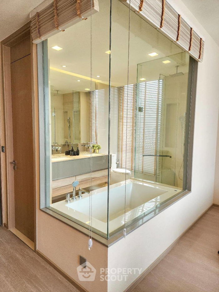 picture 2-BR Condo at The Esse Asoke near MRT Sukhumvit (ID 2444785) - 10/19