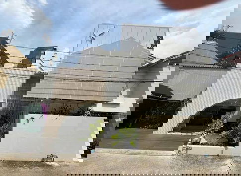 ให้เช่าโฮมออฟฟิศ รีโนเวทใหม่ ใจกลางเมือง ซอยเกษมสันต์ 1 ตรงข้าม MBK