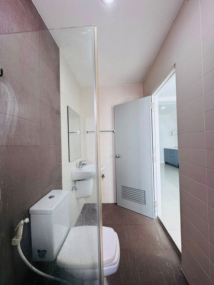 รูป ขายอาคารพาณิชย์ 4 ชั้น ครึ่ง ติดถนนสามวา มีนบุรี ตึกใหม่ ทำเลเด่น เหมาะทั้งอยู่อาศัย และทำธุรกิจ - รูปที่ 5/10