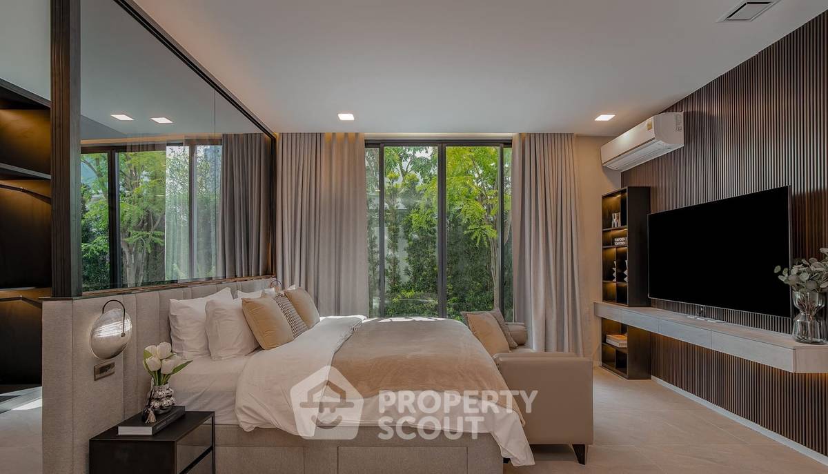 รูป บ้าน 4-ห้องนอน ที่ วีเว่ กรุงเทพกรีฑา ใกล้ กรุงเทพกรีฑา (ID 2514144) - รูปที่ 5/30