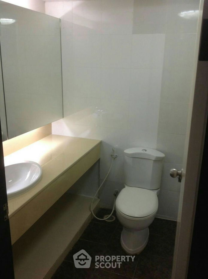 รูป คอนโด 2-ห้องนอน ที่ บ้านสวนเพชร คอนโดมิเนียม ใกล้ BTS พร้อมพงษ์ (ID 511869) - รูปที่ 7/11