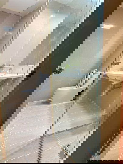 รูป 🏢 บ้านสาทรเจ้าพระยา💰 ค่าเช่า 45,000 บาทคอนโดหรูใจกลางธุรกิจ สีลม–สาทร วิวแม่น้ำเจ้าพระยา 180 องศา  รหัส RS4464 - รูปที่ 8/14