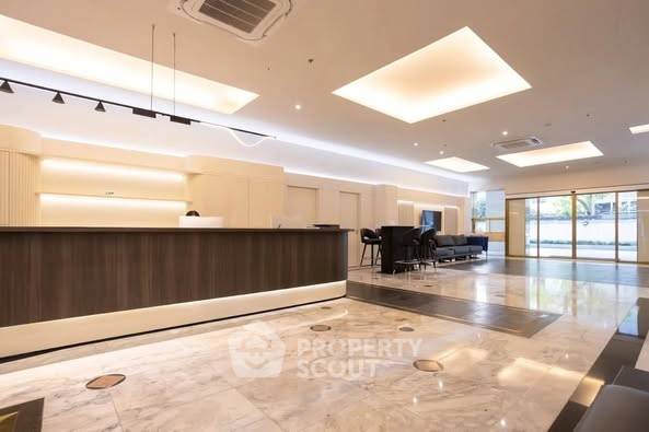 รูป คอนโด 2-ห้องนอน ที่ สาธร เฮ้าส์ คอนโดมิเนียม ใกล้ BTS สุรศักดิ์ (ID 2356023) - รูปที่ 3/7