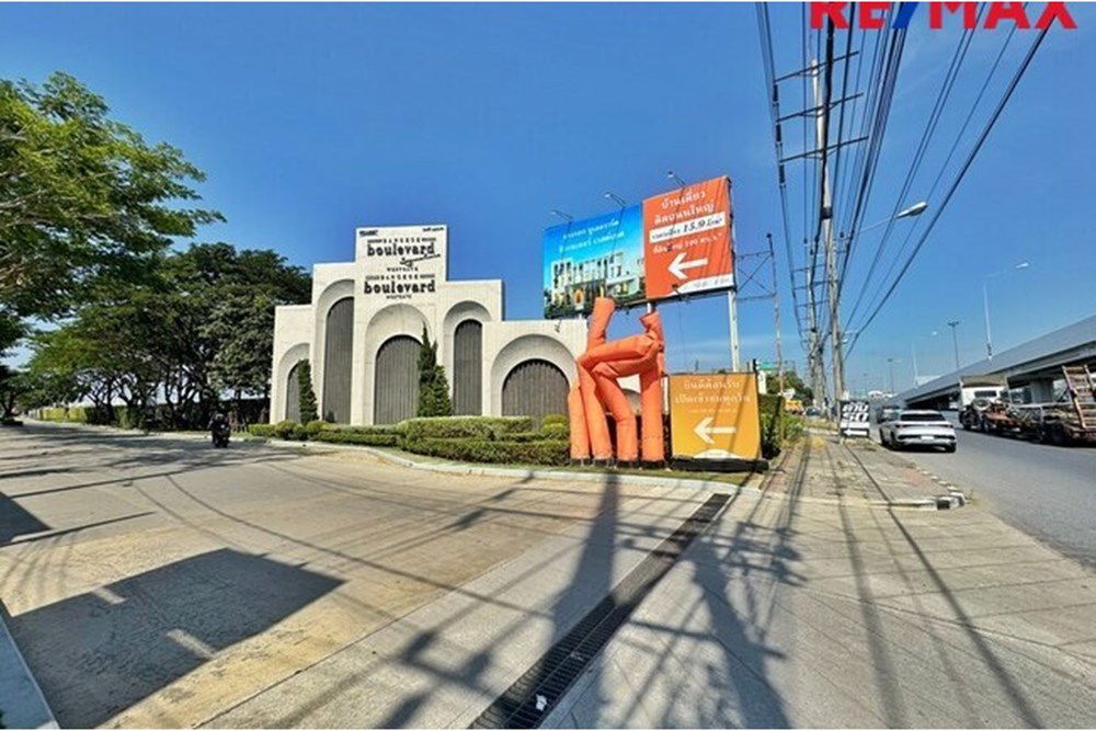 picture [920091039-301] Luxury Oasis in Bang Bua Thong - 4BR Home - 29/29