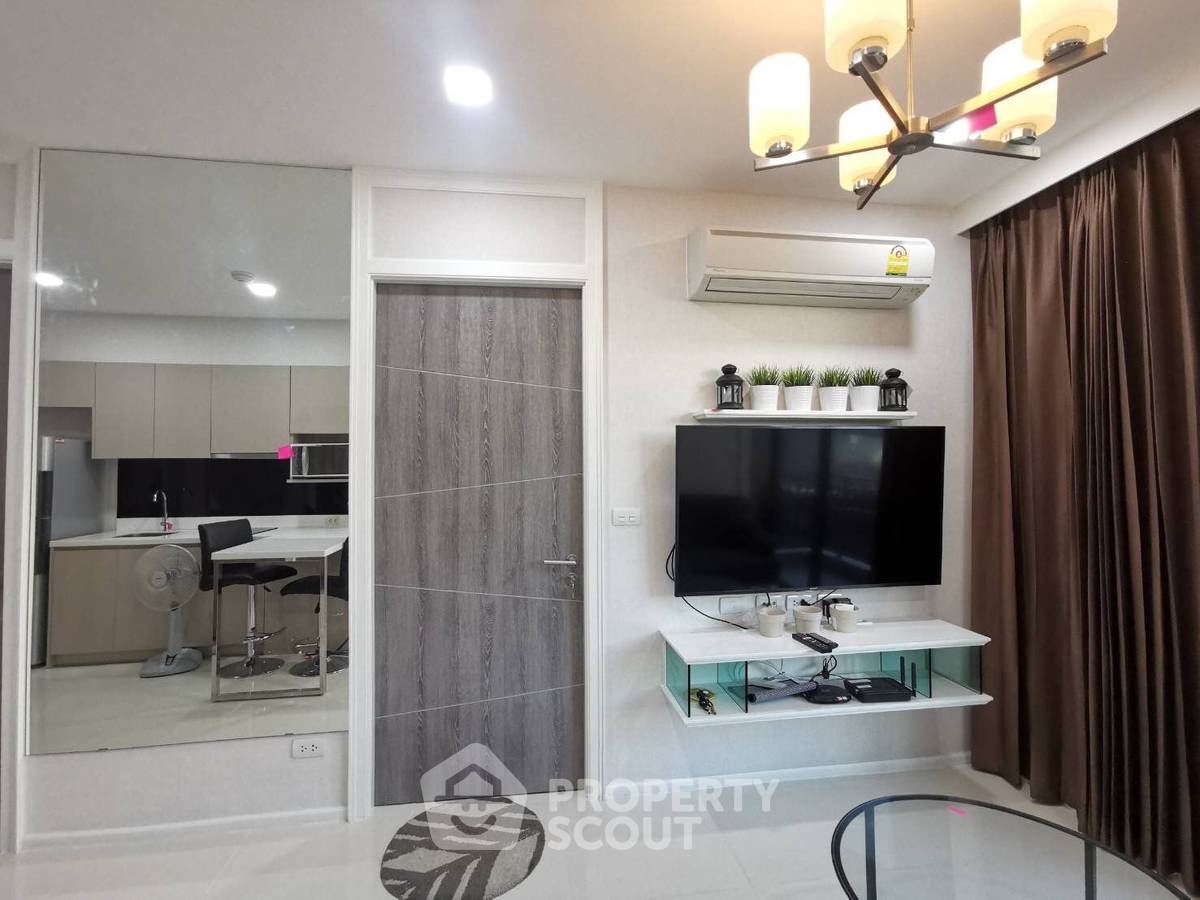 รูป คอนโด 1-ห้องนอน ที่ ทราเพโซ สุขุมวิท 16 ใกล้ MRT ศูนย์การประชุมแห่งชาติสิริกิติ์ (ID 1753007) - รูปที่ 4/8
