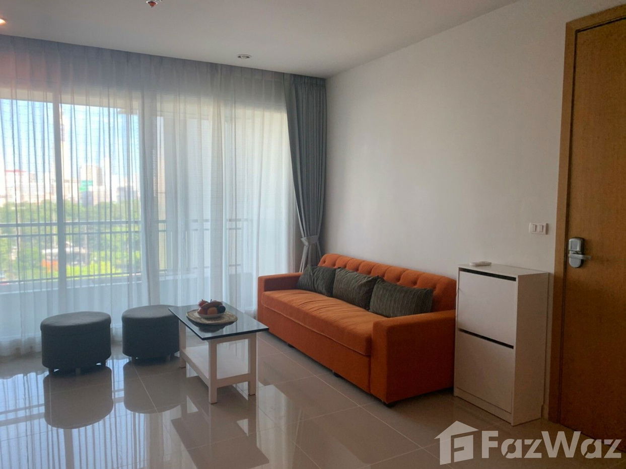 picture 1 Bedroom Condo for sale at Circle Condominium 1077324 - 3/8