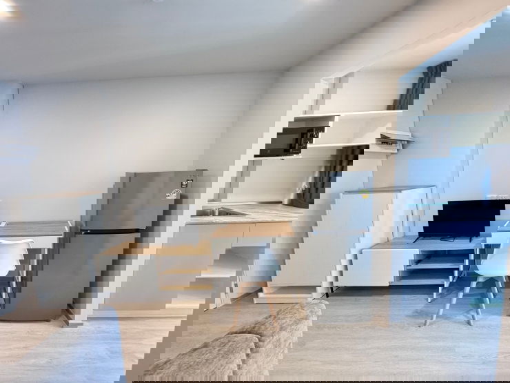 picture New 📌 condo for rent 🎉 EARN BY LPN - 8/20