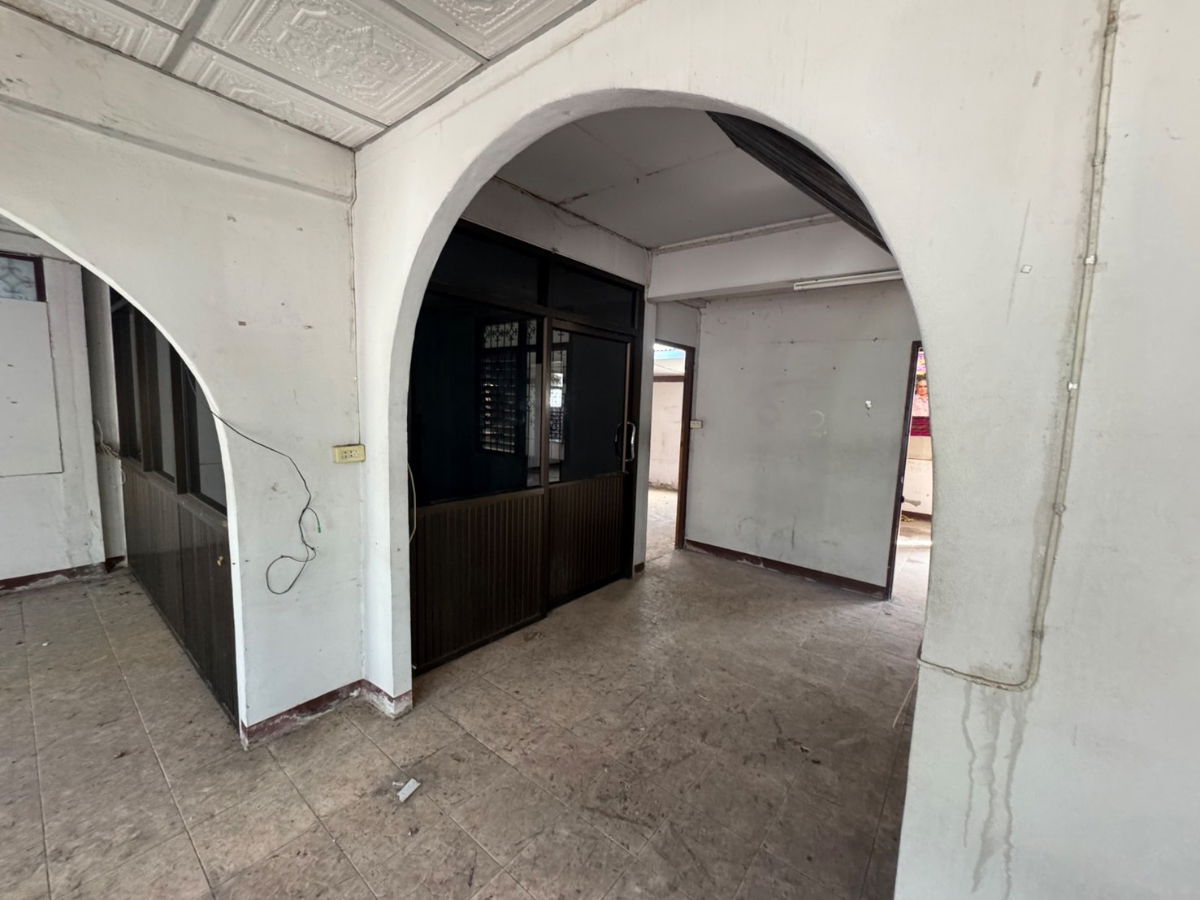 รูป ให้เช่าบ้านไม้ 100ปี ถนนหลักแก้วเงินทองซอย22 เจ้าของตรง - รูปที่ 4/10