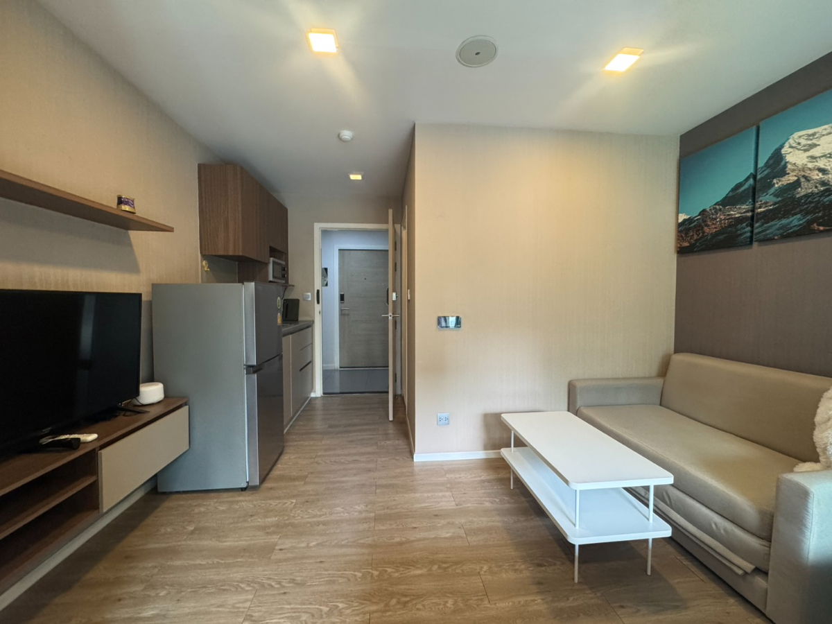 รูป ขาย เคฟ ทาวน์ สเปซ Kave town space ข้างม.กรุงเทพ เฟอร์ไฟฟ้าครบ มีเครื่องซักผ้า พร้อมอยู่ ให้หมด - รูปที่ 12/19