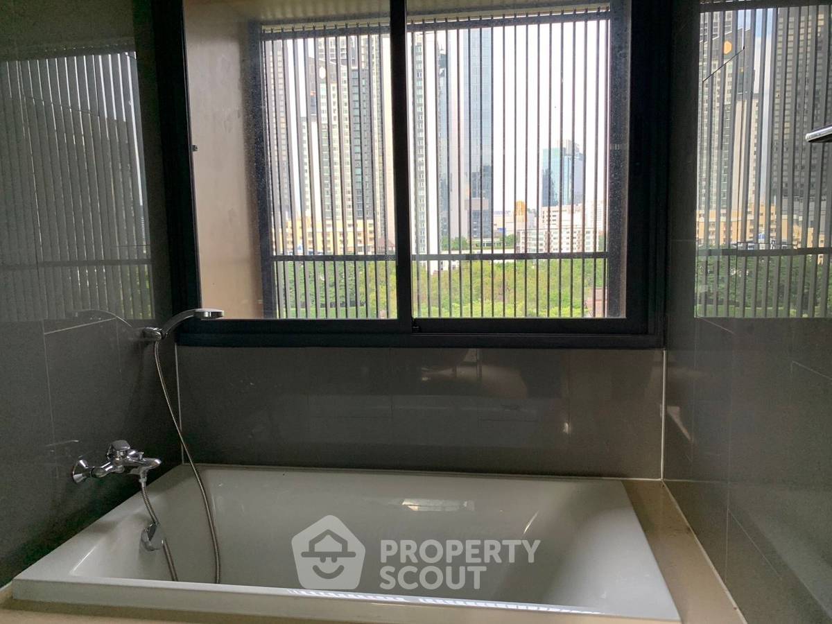 picture 2-BR Condo at Urbitia Thong Lo near BTS Thong Lor (ID 2479971) - 13/18