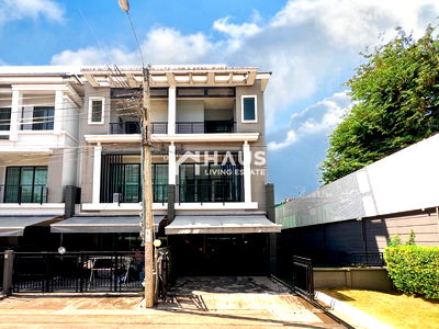 ทาวน์โฮม สมุทรปราการ : 🔥 ขายทาวน์โฮม บ้านกลางเมือง สุขสวัสดิ์ 🔥/ 3 ห้องนอน #TSSW025