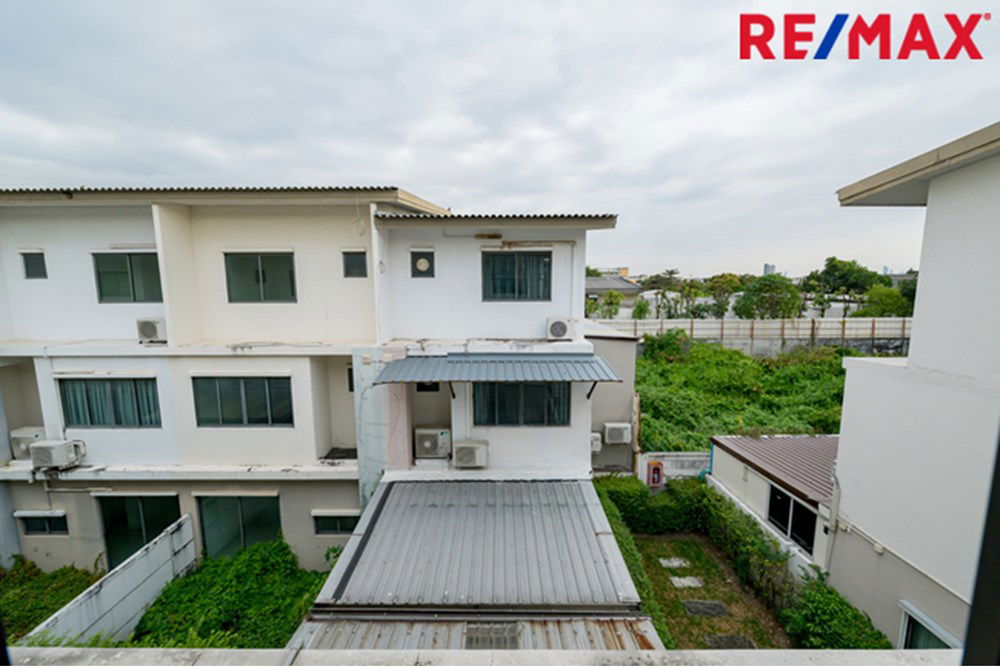 รูป [920091001-1364] หลังมุม New Listing! 2026 Town Avenue Cocos - รูปที่ 32/33