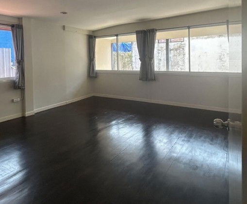 รูป ให้เช่าบ้านเดี่ยว 2 ชั้น สุทธิสาร ห้วยขวาง / ซอยโชคอำนวย / ใกล้ MRT สุทธิสาร / แอร์ 5 เครื่อง อยู่อาศัย หรือ Home Office ไม่จดบริษัท - รูปที่ 10/10