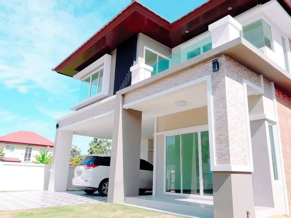 รูป ให้เช่าบ้านเดี่ยว 2 ชั้น ในสนามกอล์ฟ Flora Ville Golf & Country Club เฟอร์นิเจอร์ครบ ใกล้สนามบินดอนเมือง ใกล้ทางด่วนศรีสมาน  - รูปที่ 33/34