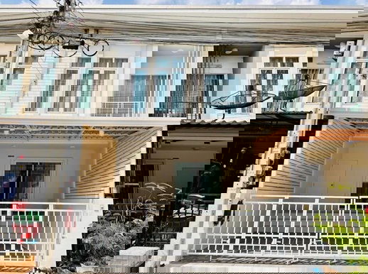 รูป ขายทาวน์โฮมรีโนเวทใหม่ ม.เดอะเซ็นทรัลไลฟ์ สวนเสือ ศรีราชา - รูปที่ 1/19