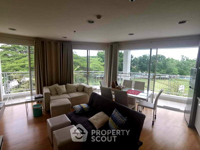 คอนโด แม็คโคร หัวหิน : คอนโด 2-ห้องนอน ที่ โบ๊ทเฮ้าส์ หัวหิน ใกล้ เดอะ เวเนเซีย (ID 2513614)