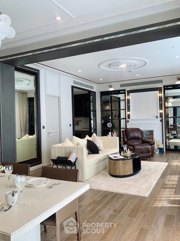 picture 3-BR Condo at Muniq Langsuan near BTS Ratchadamri (ID 2215336) - 12/22