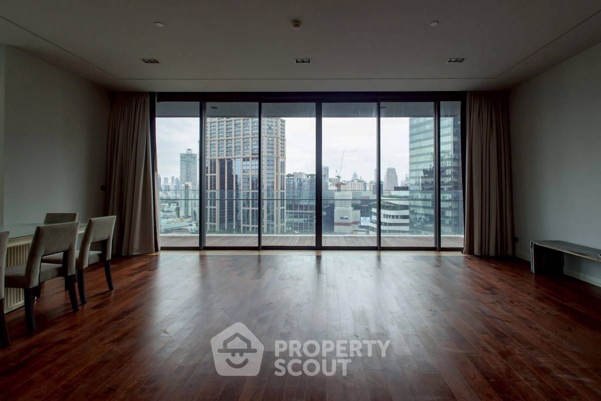 picture 3-BR Condo at Marque Sukhumvit near BTS Phrom Phong (ID 2516688) - 6/15
