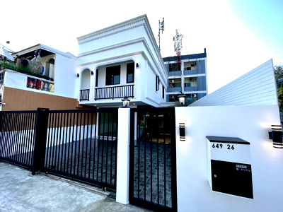 ทาวน์โฮม กรุงเทพมหานคร :  S1022 ขายทาวน์โฮม ลาดพร้าว 93 ทะลุ ลาดพร้าว 101 แยก 19  🔥 รวมเฟอร์นิเจอร์ + เครื่องใช้ไฟฟ้าพร้อมอยู่ (ยกบ้าน)  🔥 เพียง 5.99 M พิเศษ ฟรีโอนน !!!