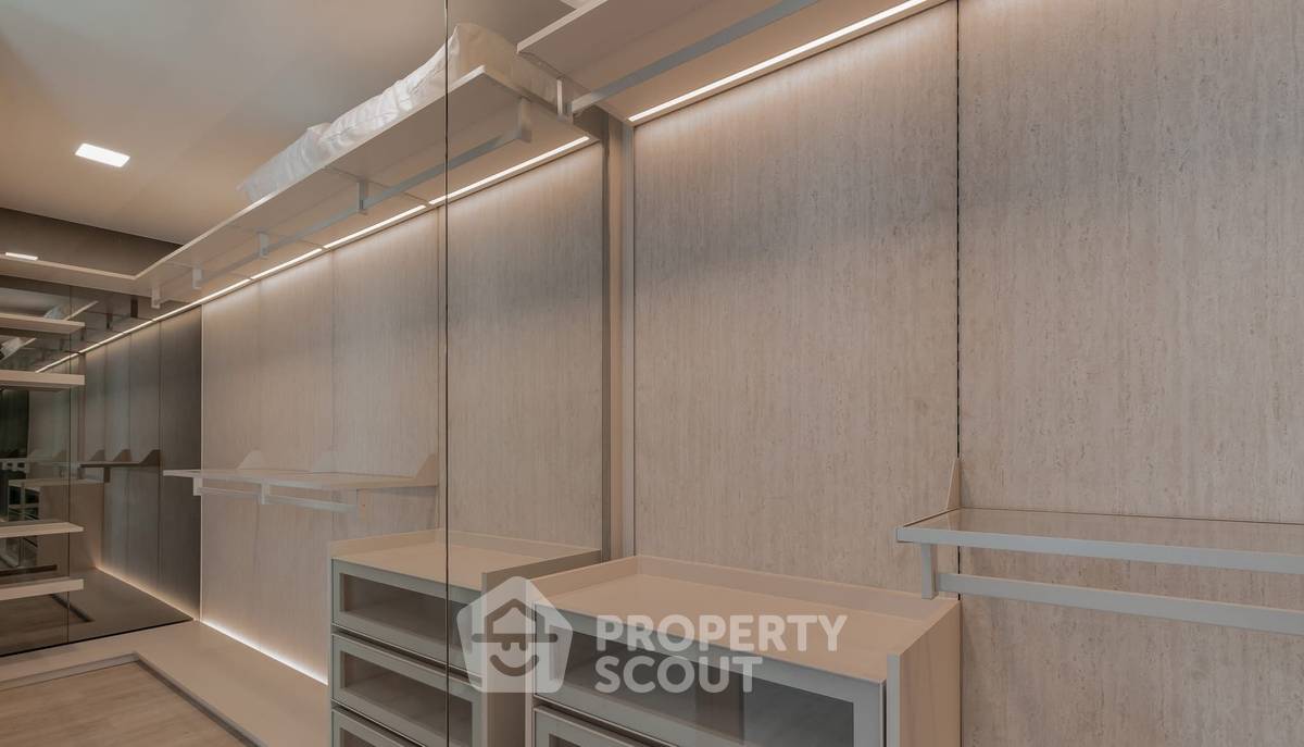 รูป บ้าน 4-ห้องนอน ที่ วีเว่ กรุงเทพกรีฑา ใกล้ กรุงเทพกรีฑา (ID 2514144) - รูปที่ 27/30