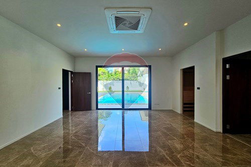 รูป [920601001-652] ขายบ้านเดี่ยว 3 ห้องนอน 3.5 ห้องน้ำ สไตล์ทรอปิคอล ในโครงการ 70 สำหรับขาย - รูปที่ 25/50