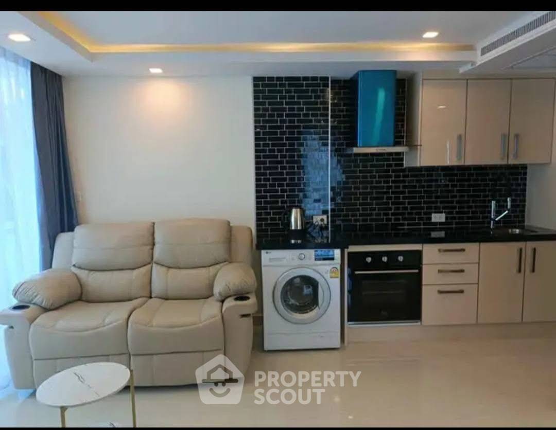 รูป คอนโด 2-ห้องนอน ที่ แกรนด์ อเวนิว พัทยา ใกล้ พัทยาใต้ (ID 2024900) - รูปที่ 1/5