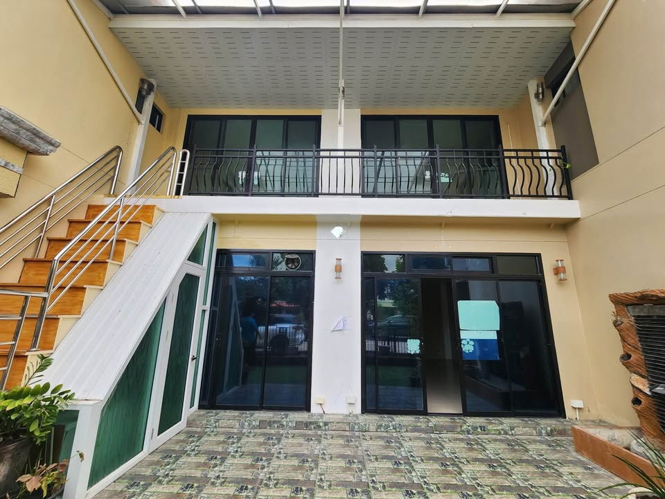 รูป ให้เช่า บ้านเดี่ยว 2 หลังติดกัน The Ricco Residence วงแหวนฯ–จตุโชติ - รูปที่ 12/33