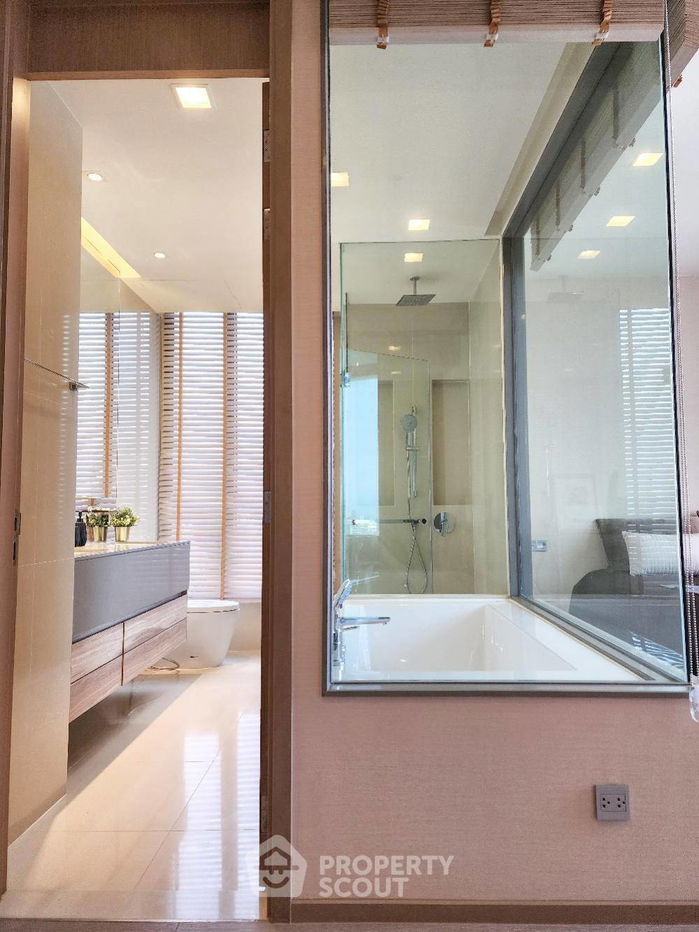 picture 2-BR Condo at The Esse Asoke near MRT Sukhumvit (ID 2444785) - 7/19