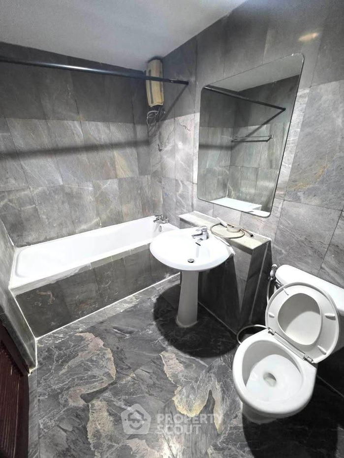 รูป คอนโด 2-ห้องนอน ที่ เดอะ วอเตอร์ฟอร์ด พาร์ค สุขุมวิท 53 คอนโดมิเนียม ใกล้ BTS ทองหล่อ (ID 2516634) - รูปที่ 9/10