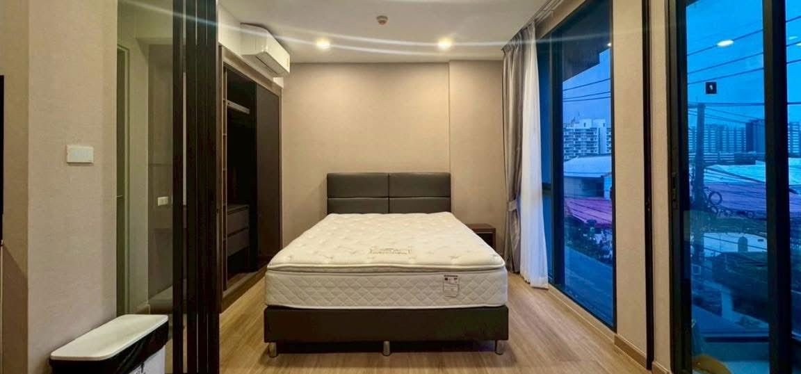 รูป 🌟  ปล่อยเช่าคอนโด LLOYD Soonvijai - Thonglor ใกล้ Central พระราม 9, Fortune, Emporium, EmQuartier เดินทะลุไปRCAและเดินไปโรงพยาบาลกรุงเทพได้ !! - รูปที่ 4/4