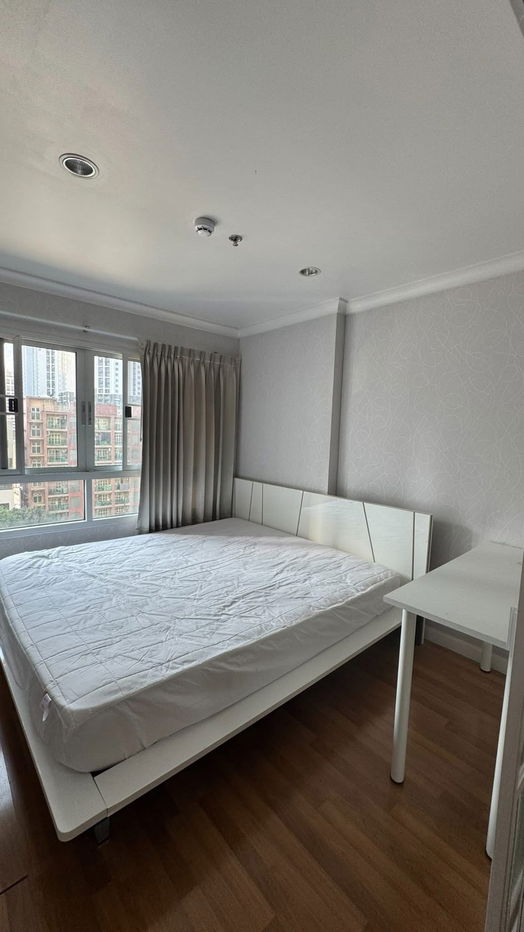 รูป Lumpini Place Rama IX - Ratchada | ราคา 13,000 บาท | ห้องสวย ทำเลดี เฟอร์นิเจอร์ครบ พร้อมอยู่ - รูปที่ 2/12