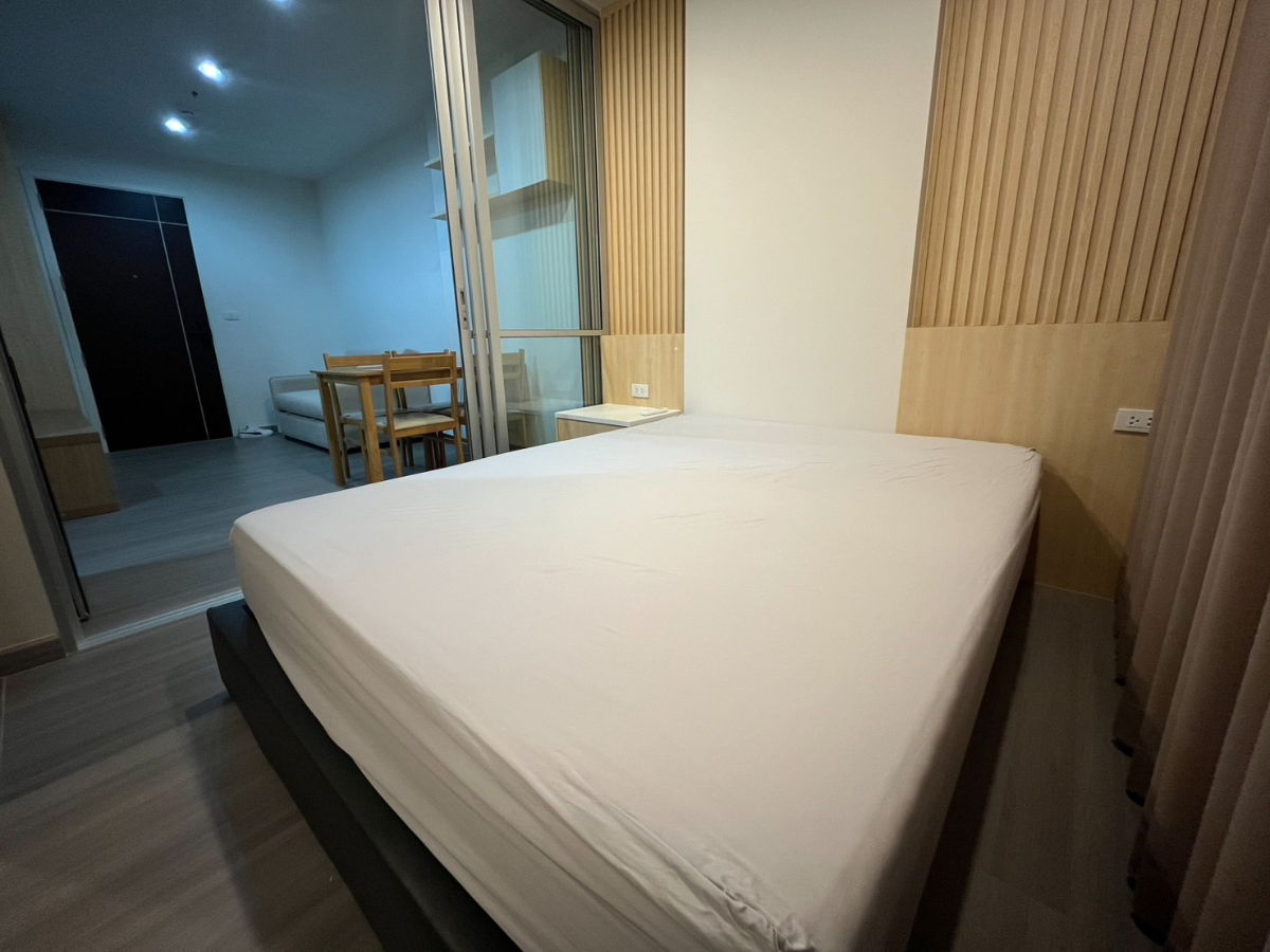 รูป ให้เช่า เดอะ เพรสซิเดนท์ จรัญ - แยกไฟฉาย สเตชั่น พื้นที่ 28 ตร.ม. ชั้น 22 ( มีเครื่องซักผ้า ) - รูปที่ 7/10