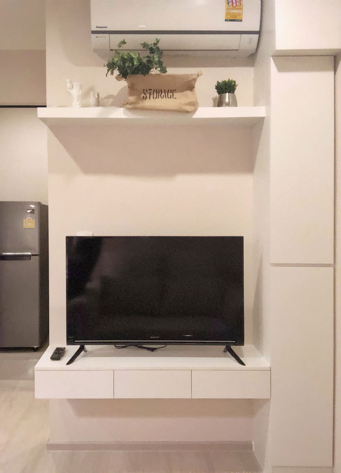 picture Condo for rent! 29 sqm. - Next to MRT Phetchaburi , Fully Furnished, Ready to move in. - 8/11