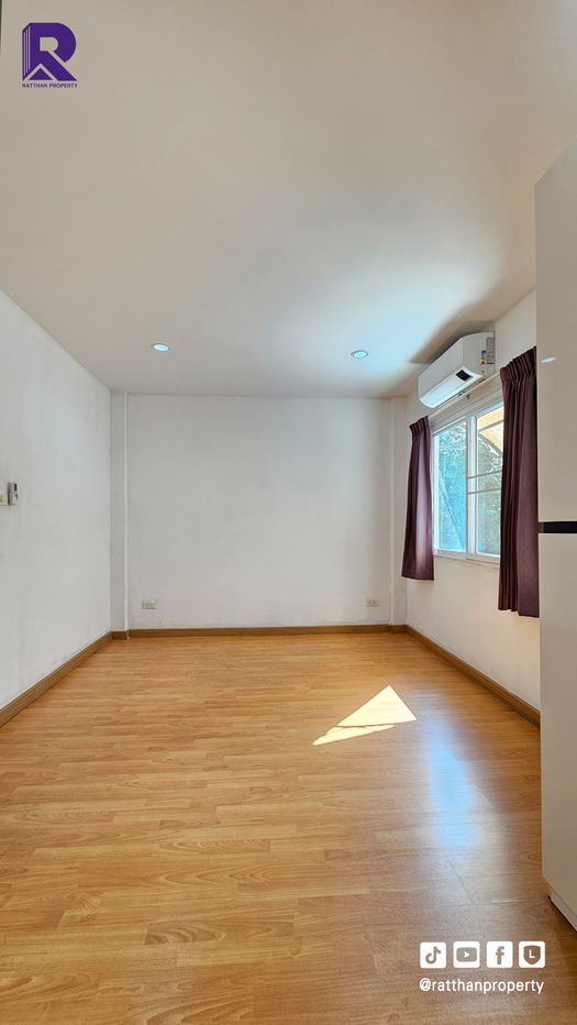 รูป ขายทาวน์โฮม 3.5 ชั้น ราคาถูกที่สุด เดอะ รูฟ แจ้งวัฒนะ (The Roof Cheangwattana) หลังเซ็นทรัลแจ้งวัฒนะ - รูปที่ 22/33