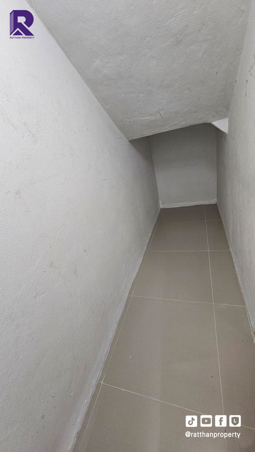 รูป ขายทาวน์โฮม 3.5 ชั้น ราคาถูกที่สุด เดอะ รูฟ แจ้งวัฒนะ (The Roof Cheangwattana) หลังเซ็นทรัลแจ้งวัฒนะ - รูปที่ 8/33