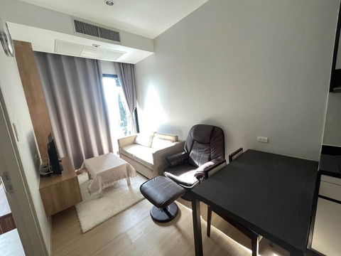 🍀 ให้เช่าคอนโด The Capital Ekamai–Thonglor 17,000 บาท / เดือน 🚇ใกล้ BTS เอกมัย รหัสทรัพย์ RS4494