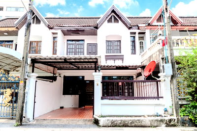 Houses for rent Golden Place Rama 9 : WS6273 🏡 Two-story detached house for rent in Huai Khwang area, Pracha Rat Bamrung 20, near MRT Huai Khwang. Only 35,000 baht/month.