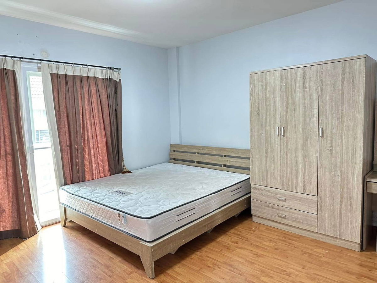 รูป ให้เช่าทาวน์เฮ้าส์ 3 ชั้น คาซ่า ซิตี้ นวลจันทร์2 ถ.คลองลำเจียก Line ID 0619636888 - รูปที่ 12/15