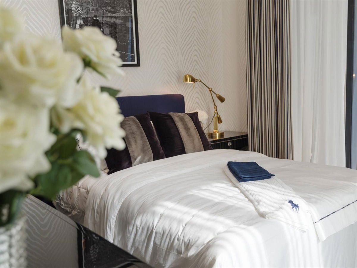 รูป คอนโดมิเนียมหรู 3 ห้องนอน ในทำเลที่ยอดเยี่ยม - รูปที่ 24/38