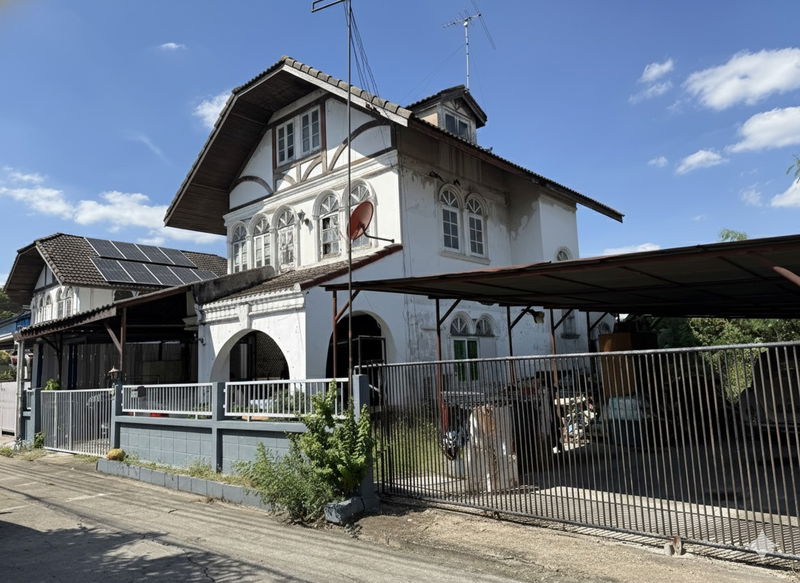 ขายบ้านเดี่ยว : 📍ขายบ้าน 3ชั้น หมู่บ้านปัฐวิกรณ์ ซอยนวมินทร์ 74 พื้นที่ 73ตรว. 🏡